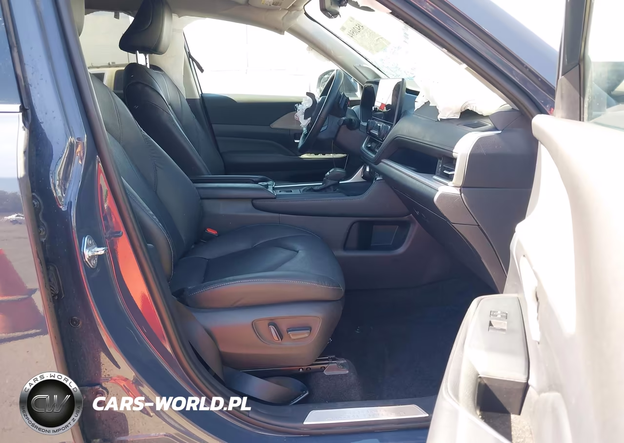 2024 Toyota Grand Highlander Platinum VIN:5TDAAAB56RS068152 - 5