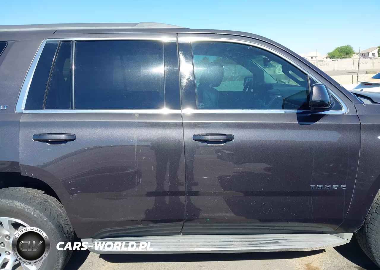 2015 Chevrolet Tahoe Lt VIN:1GNSCBKCXFR143343 - 14