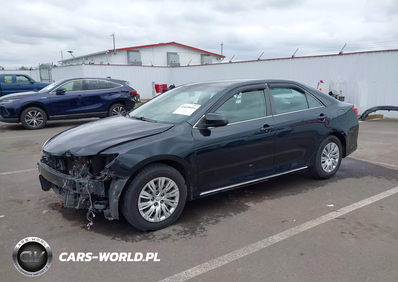 2014 Toyota Camry Le VIN:4T1BF1FK5EU415672 - 2