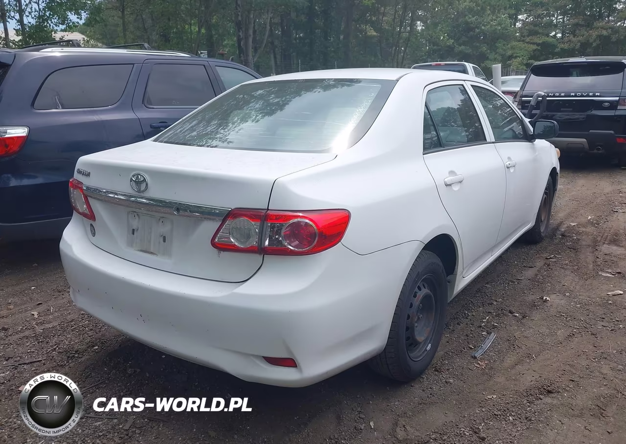 2011 Toyota Corolla VIN:2T1BU4EE8BC716033 - 4