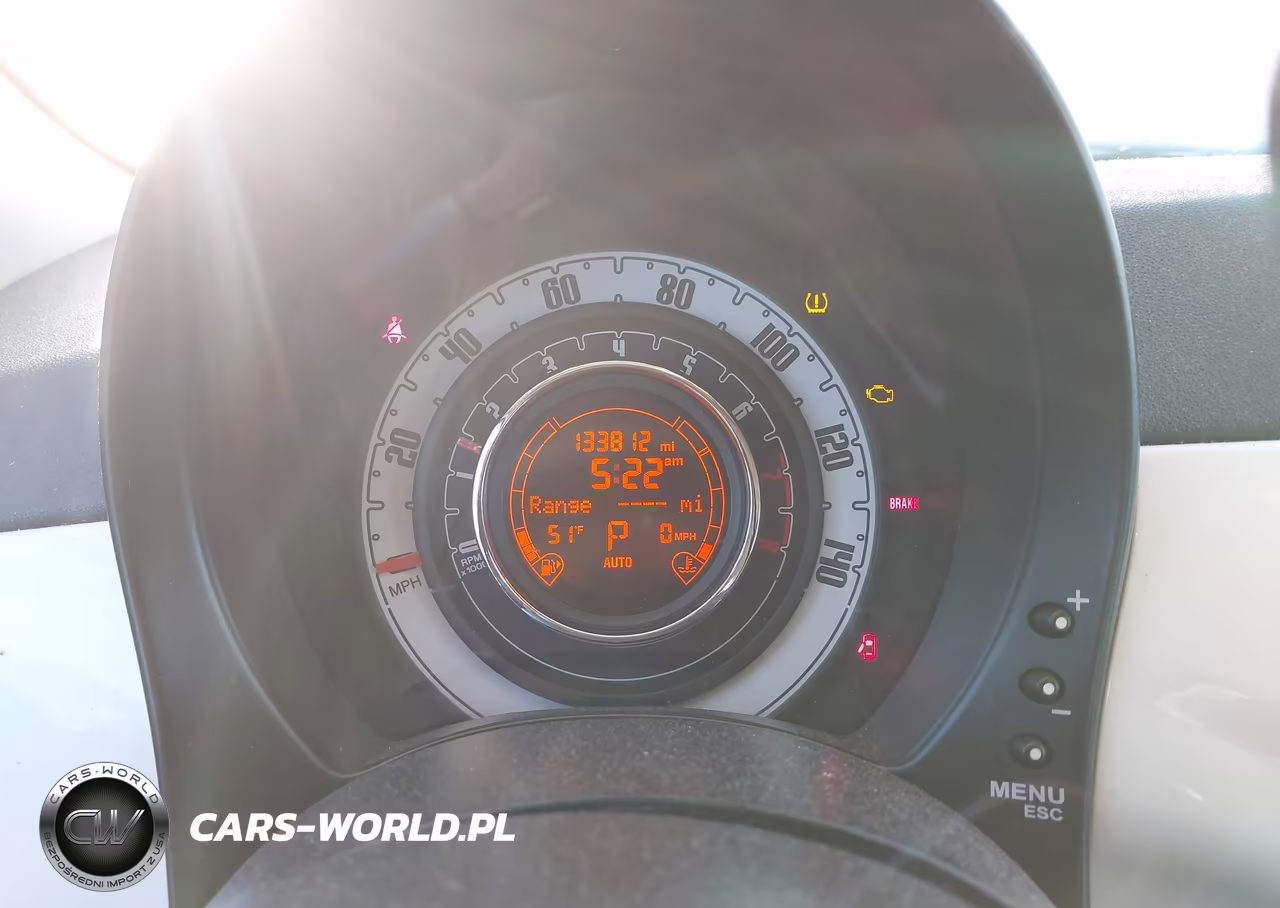 2012 Fiat 500C Lounge VIN:3C3CFFER2CT139872 - 7