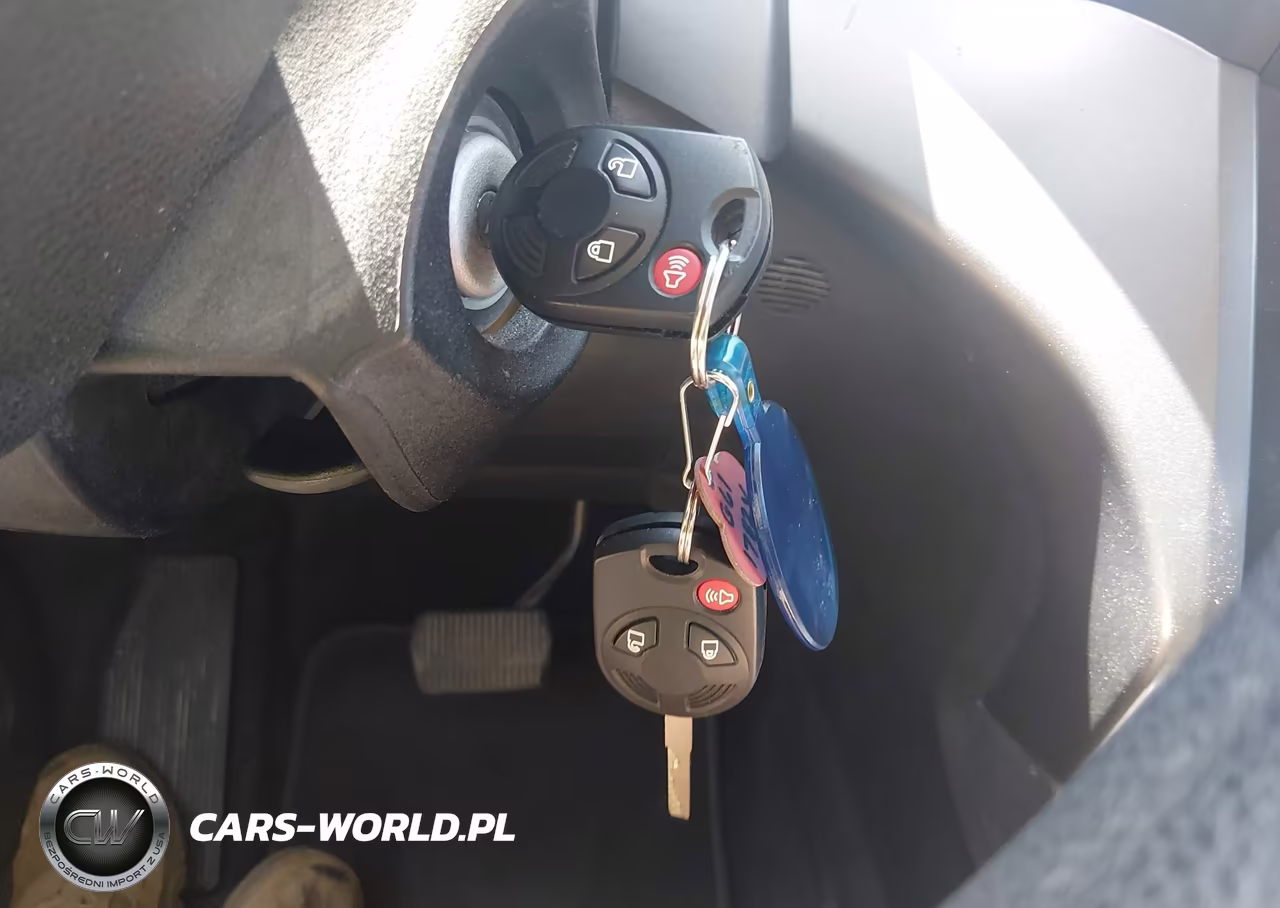 2018 Ford Escape Se VIN:1FMCU9GDXJUD08748 - 11