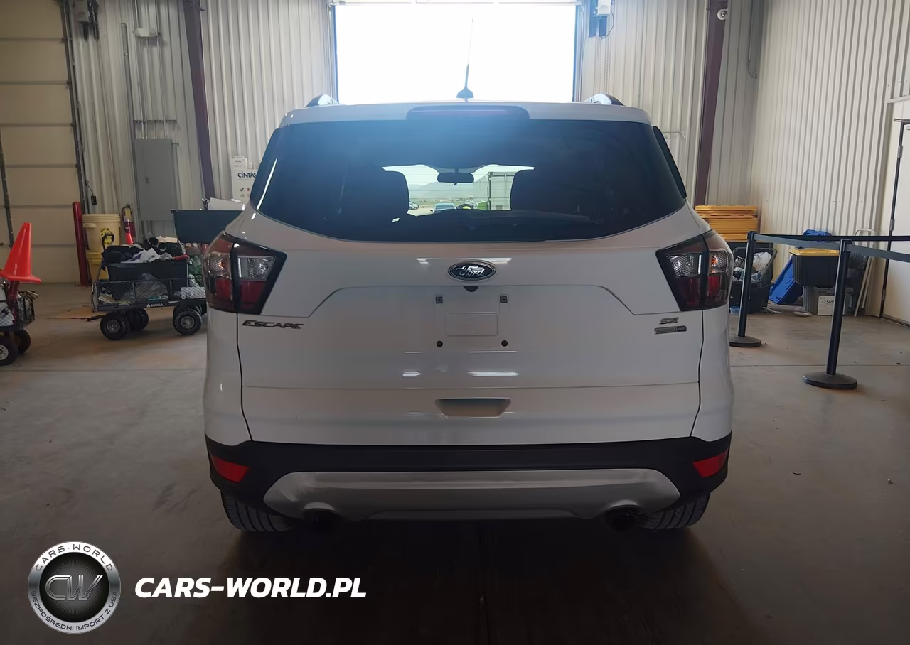 2018 Ford Escape Se VIN:1FMCU9GDXJUD08748 - 16