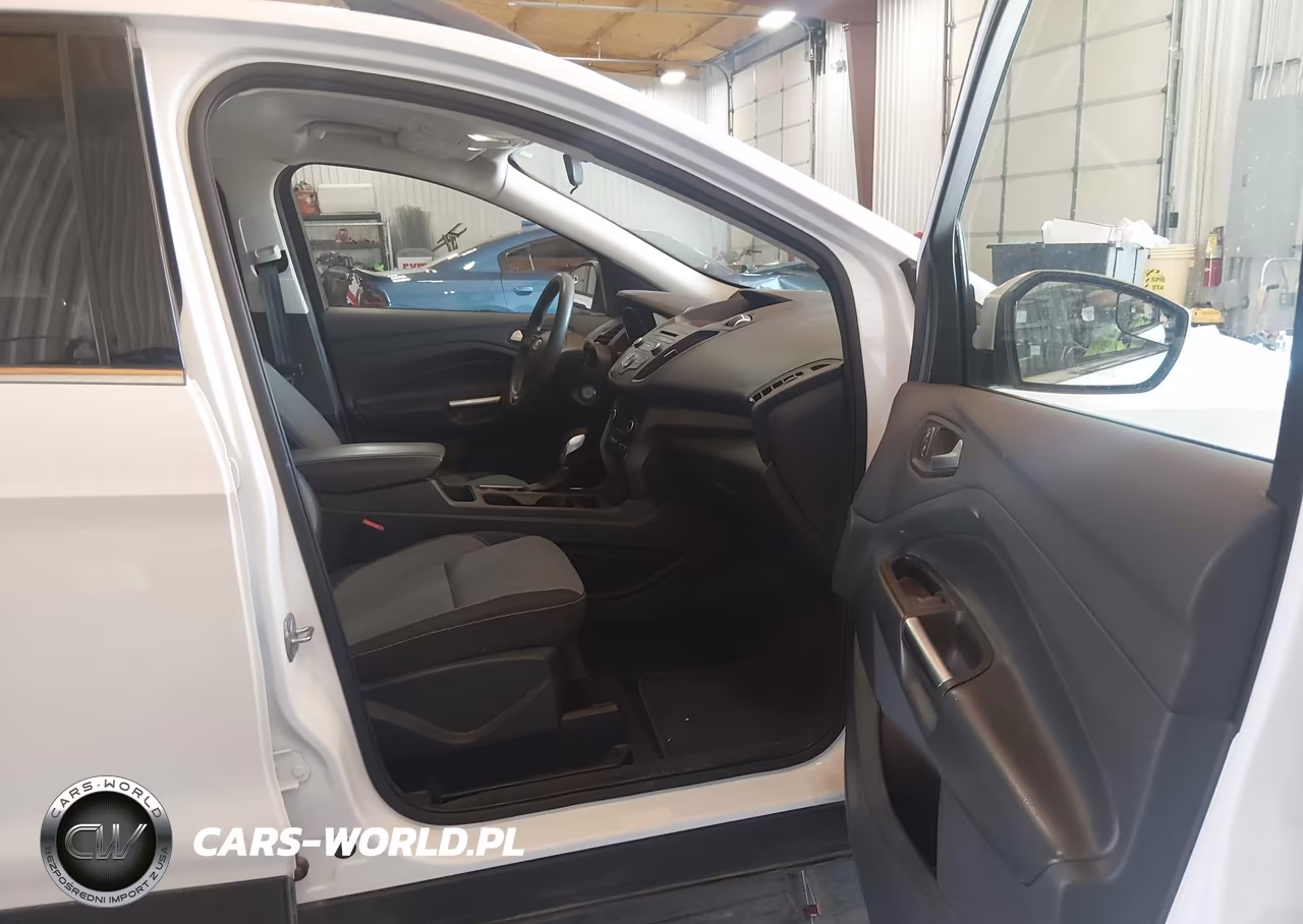2018 Ford Escape Se VIN:1FMCU9GDXJUD08748 - 5