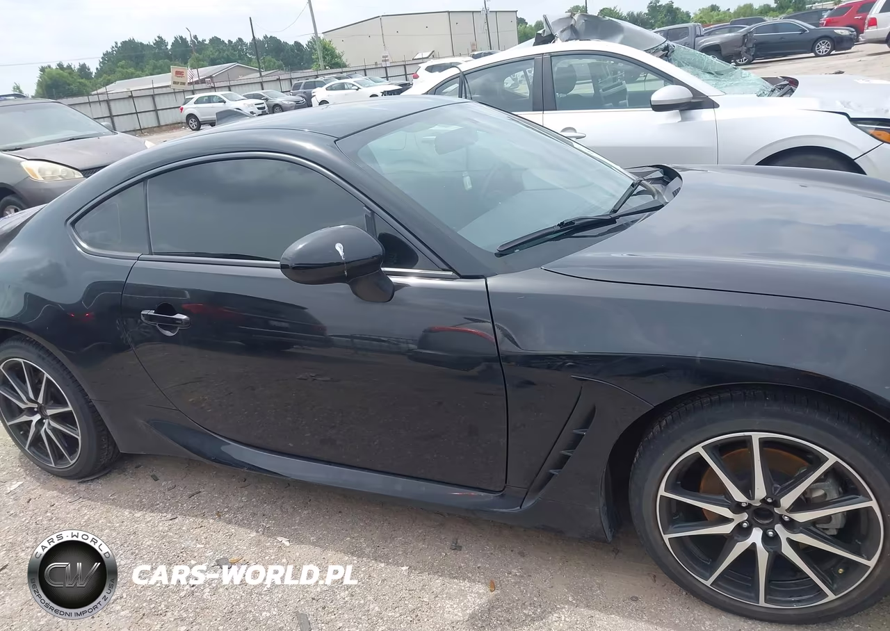 2023 Toyota Gr86 VIN:JF1ZNBB13P9765614 - 13