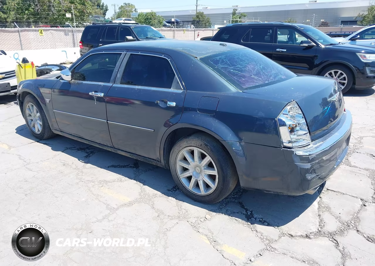 2007 Chrysler 300C VIN:2C3KA63H17H697912 - 3