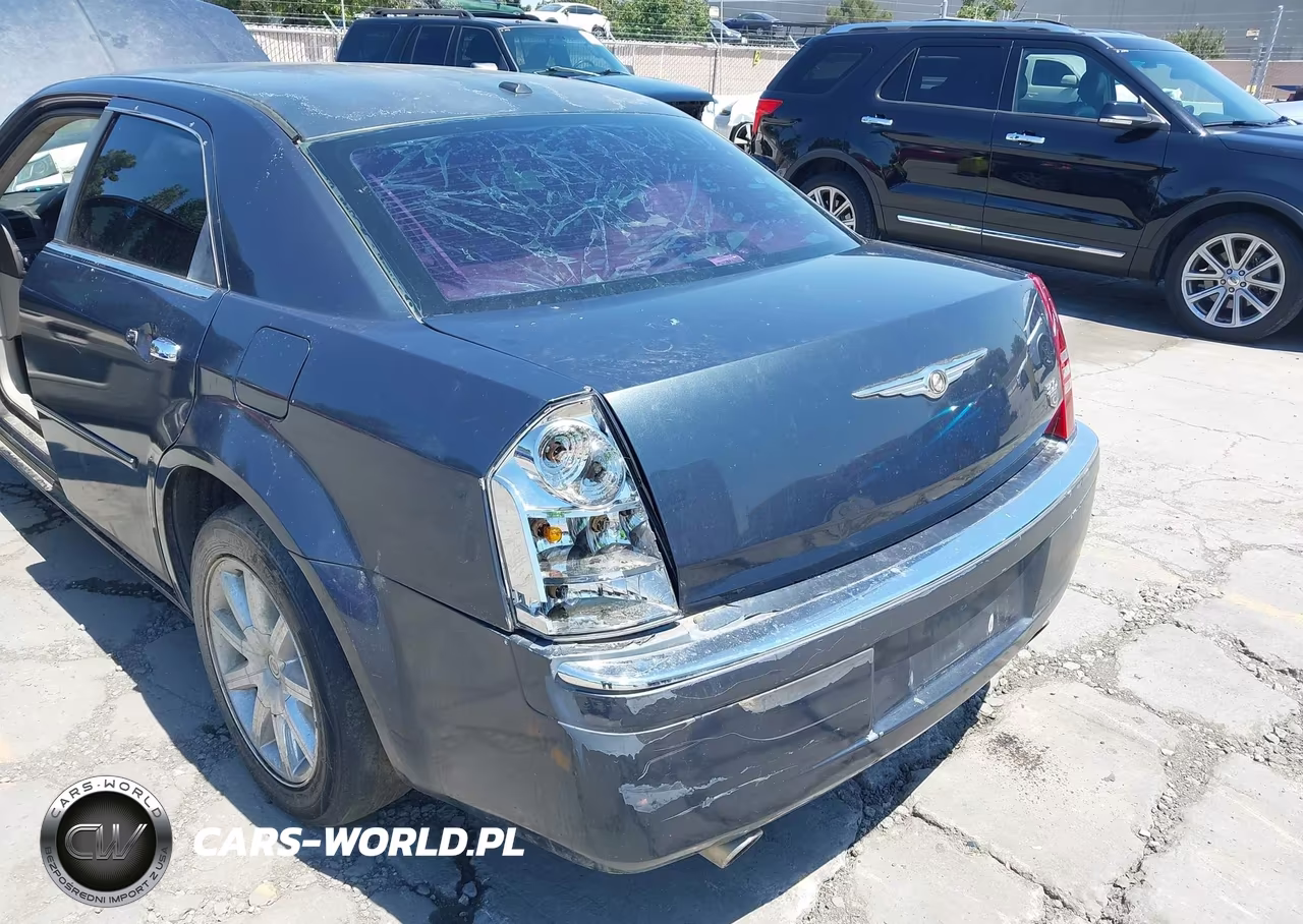 2007 Chrysler 300C VIN:2C3KA63H17H697912 - 6