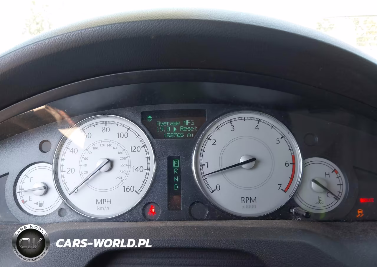 2007 Chrysler 300C VIN:2C3KA63H17H697912 - 7