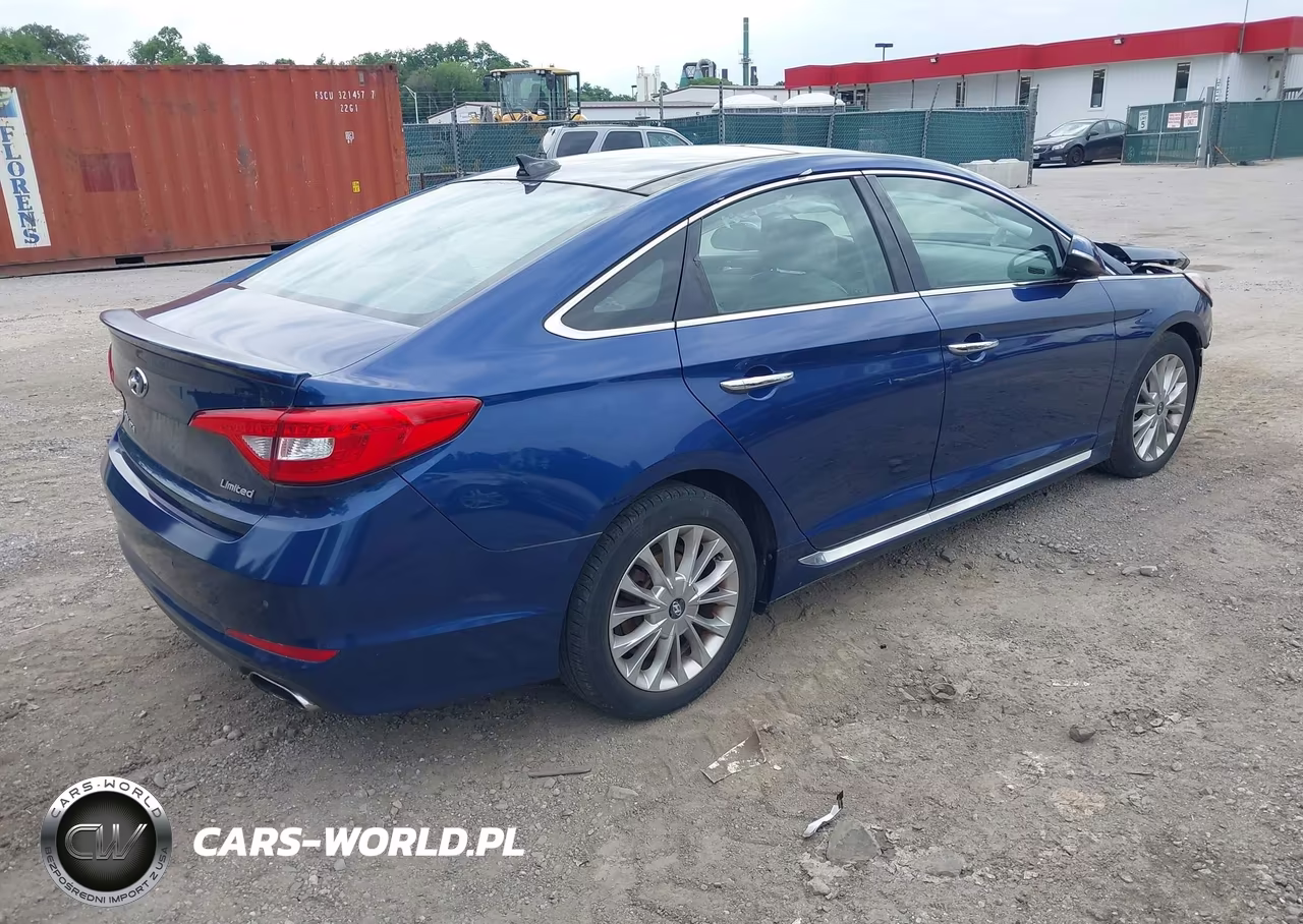 2015 Hyundai Sonata Limited VIN:5NPE34AF9FH030228 - 4