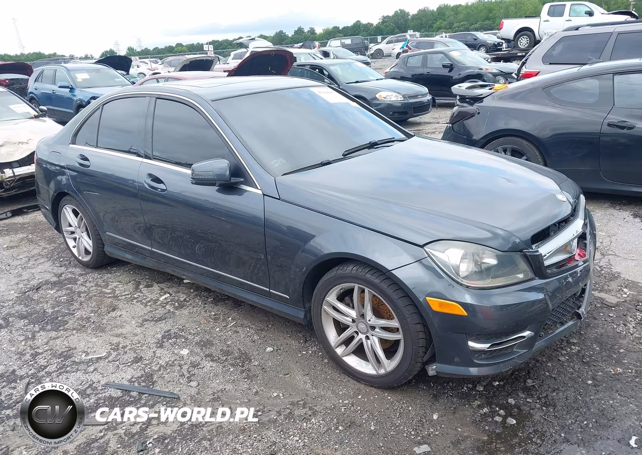 2013 Mercedes-Benz C 250 Sport – zdjęcie 1 z 16