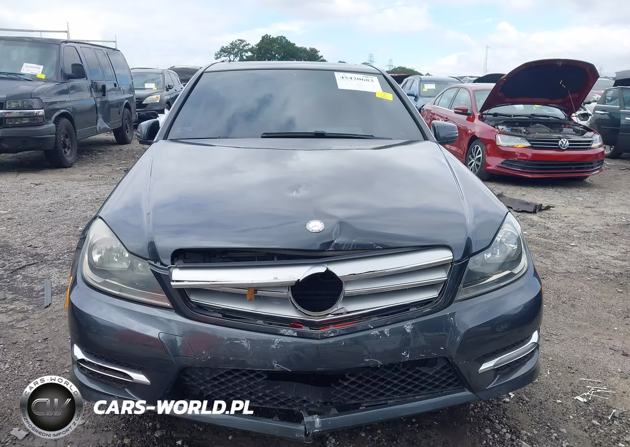 2013 Mercedes-Benz C 250 Sport VIN:WDDGF4HBXDA841534 - 12