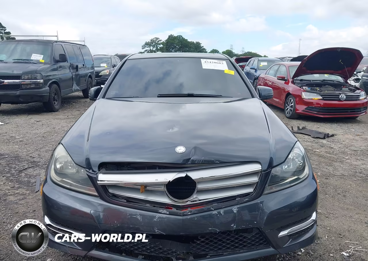 2013 Mercedes-Benz C 250 Sport VIN:WDDGF4HBXDA841534 - 6