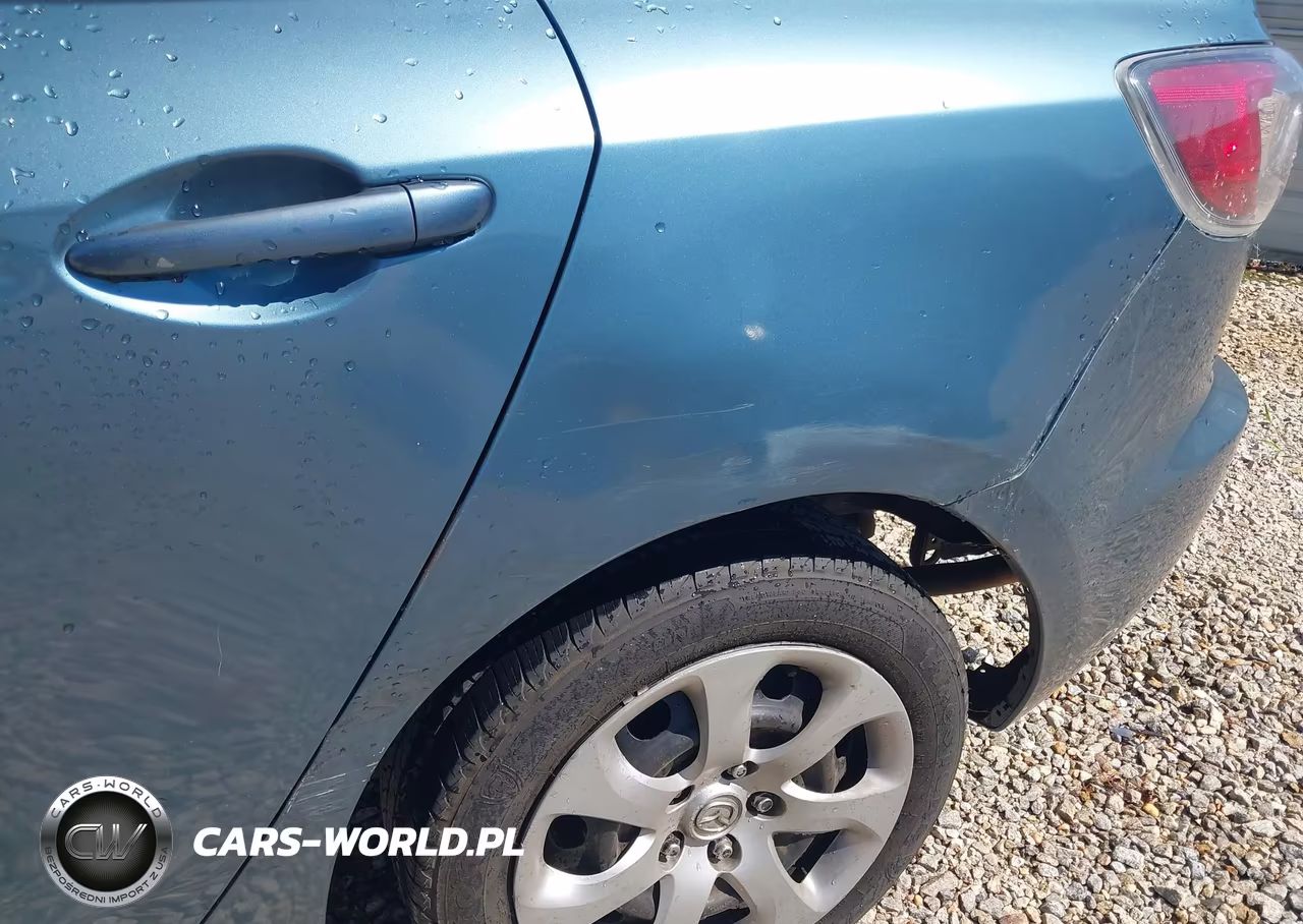 2010 Mazda Mazda3 I Sport VIN:JM1BL1SF8A1266644 - 6