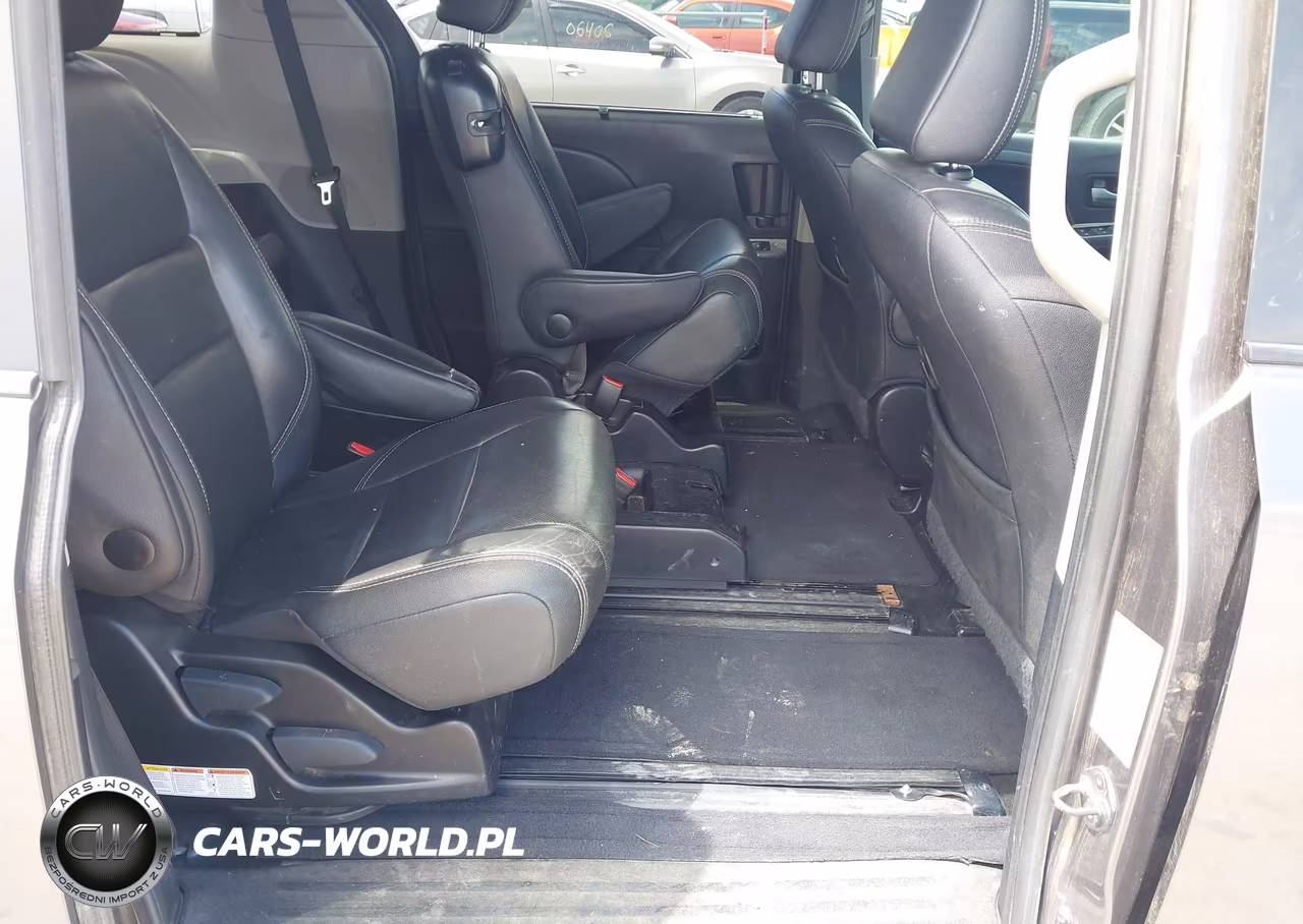 2015 Toyota Sienna Se 8 Passenger VIN:5TDXK3DC3FS565220 - 8