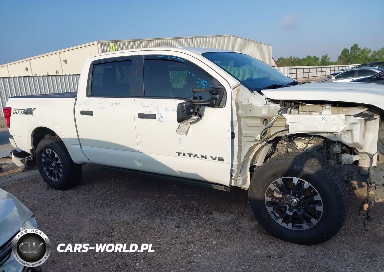 2018 Nissan Titan Pro-4X VIN:1N6AA1E5XJN531624 - 14