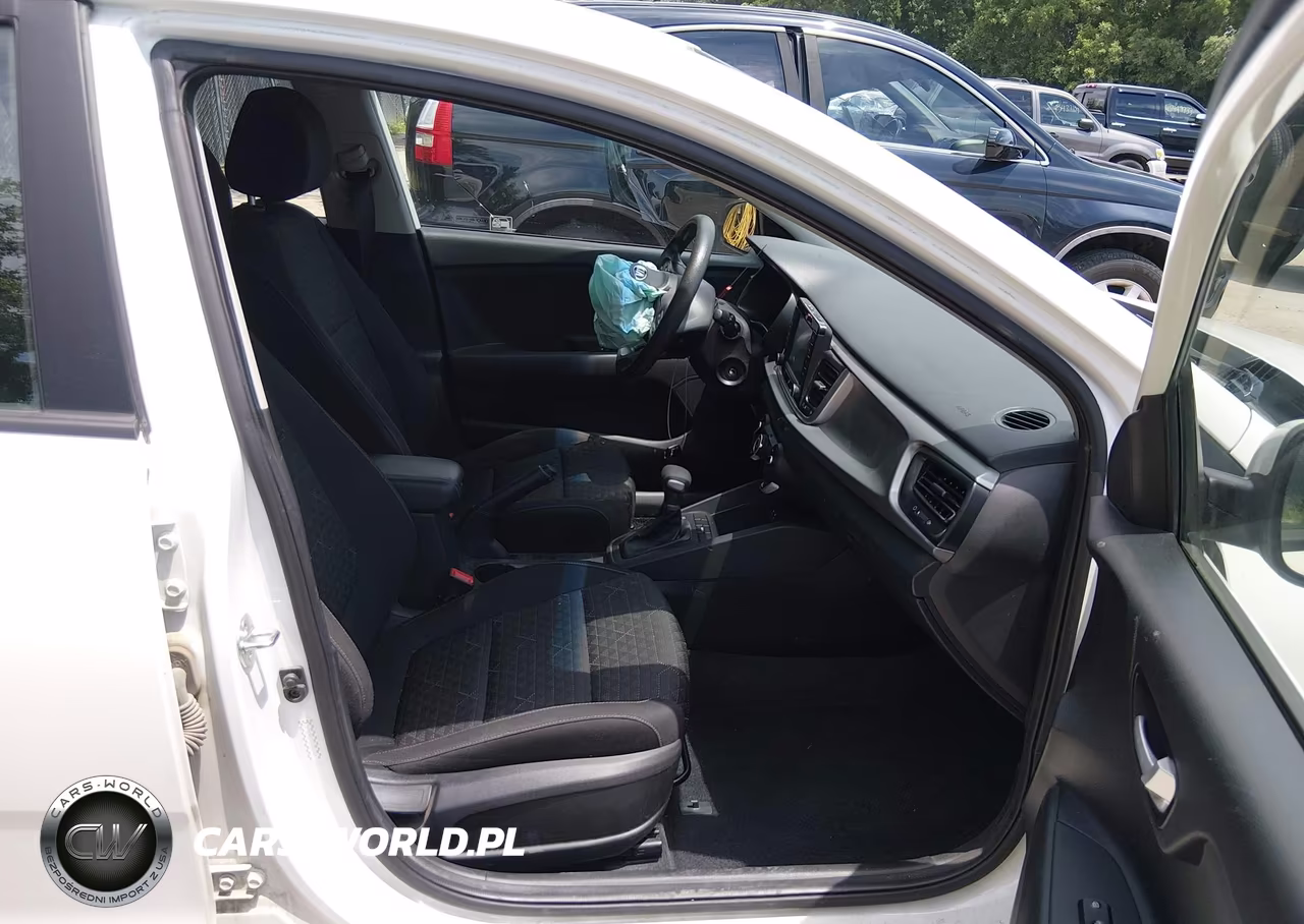 2020 Kia Rio S VIN:3KPA24ADXLE333342 - 5