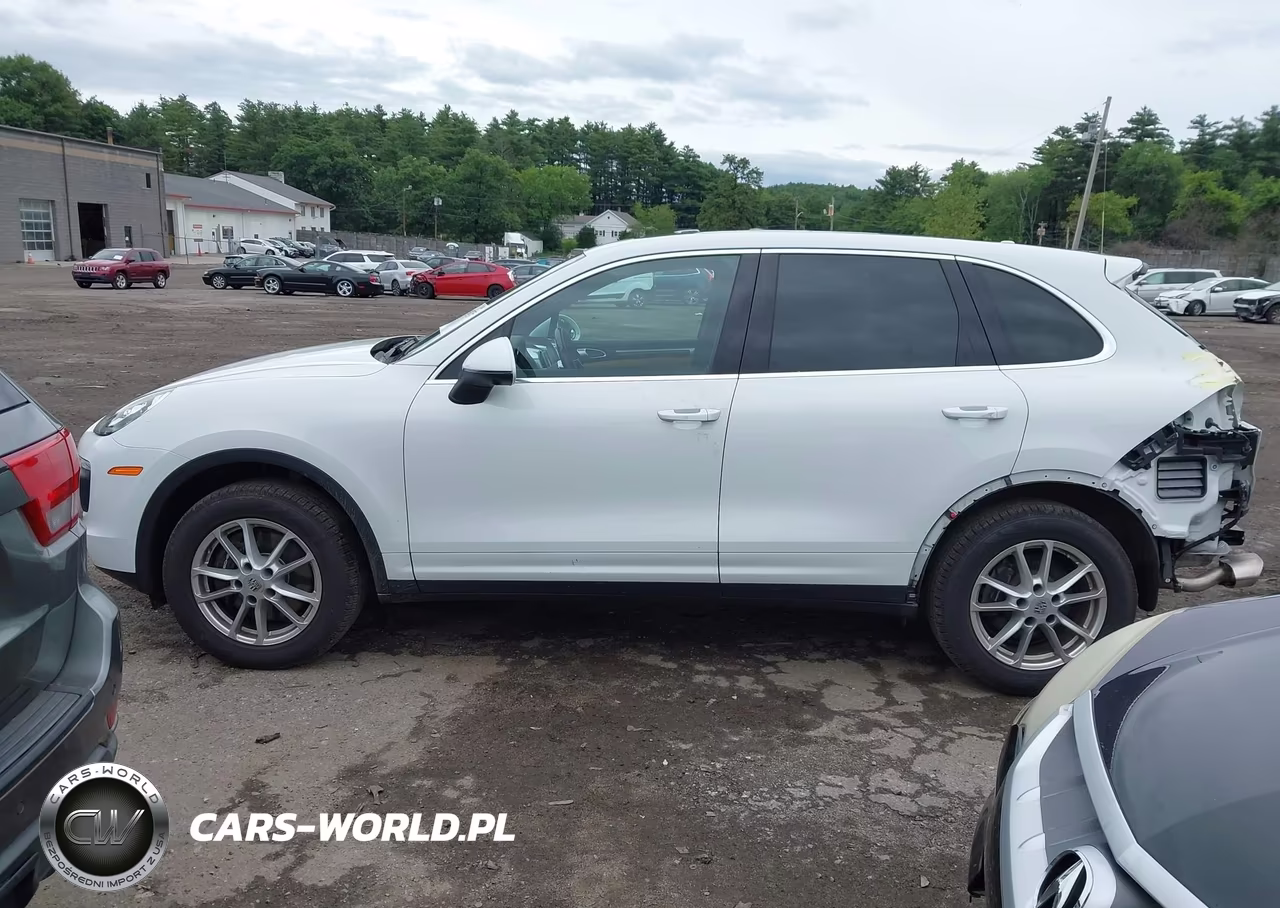 2017 Porsche Cayenne Platinum Edition VIN:WP1AA2A21HKA82879 - 15