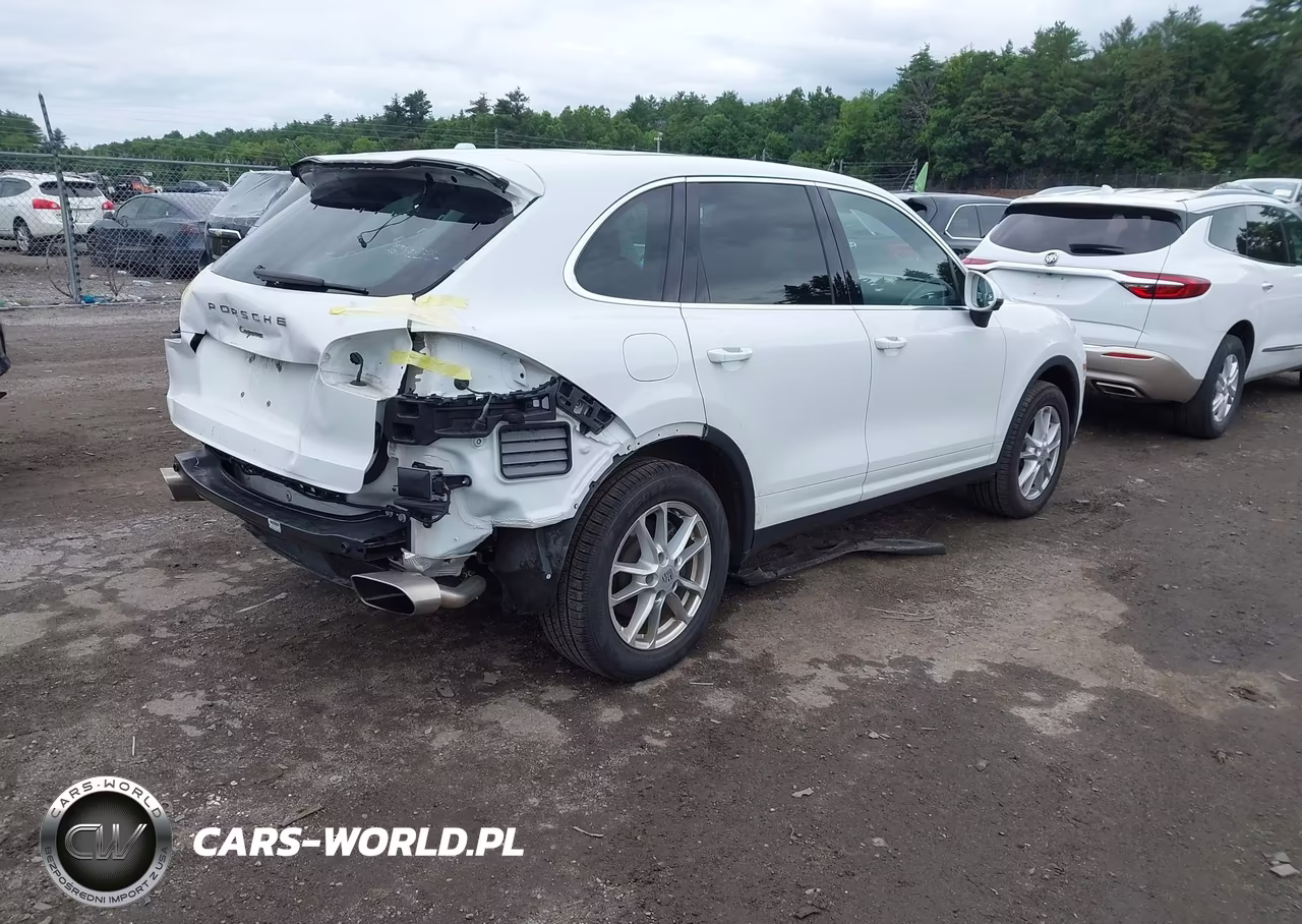 2017 Porsche Cayenne Platinum Edition VIN:WP1AA2A21HKA82879 - 4