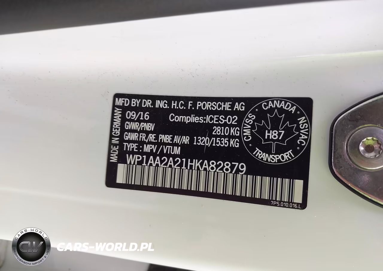 2017 Porsche Cayenne Platinum Edition VIN:WP1AA2A21HKA82879 - 9