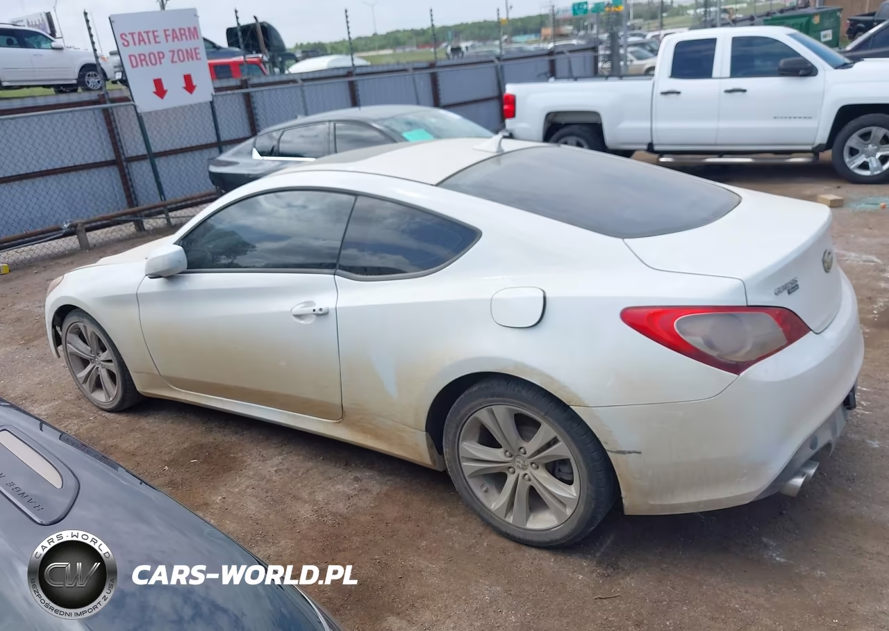 2010 Hyundai Genesis 2.0T Premium VIN:KMHHT6KD3AU018642 - 14