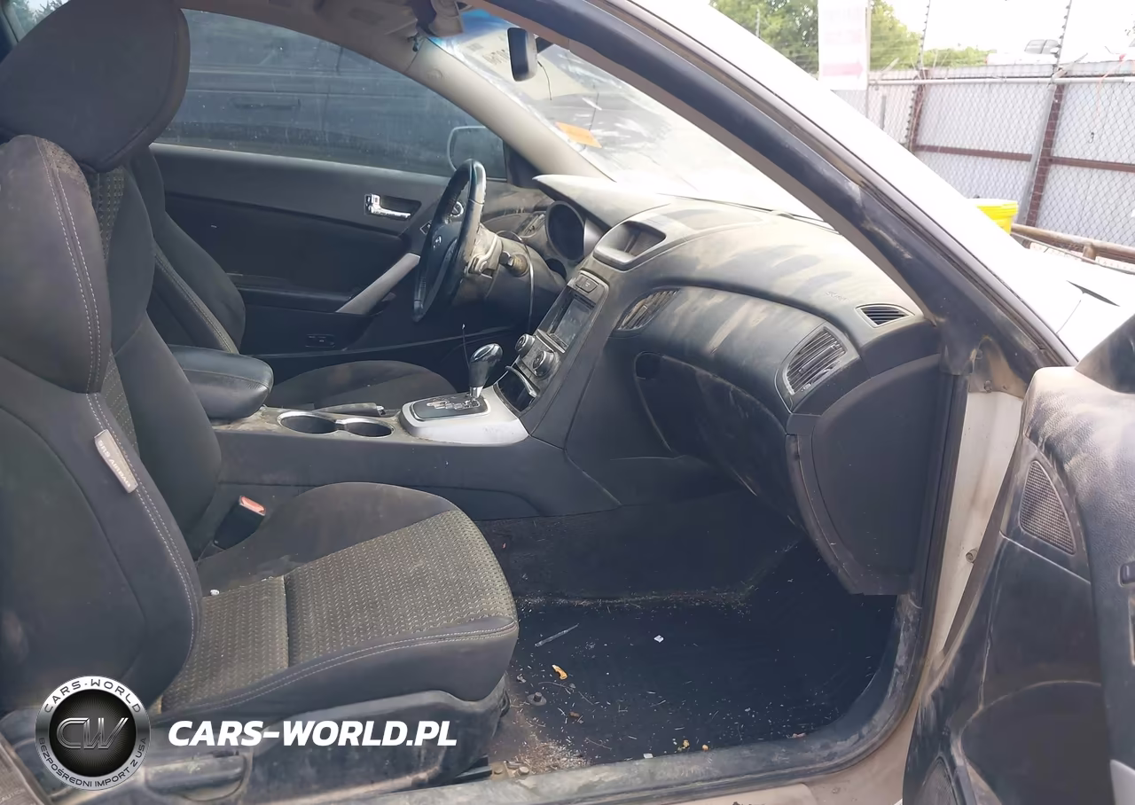 2010 Hyundai Genesis 2.0T Premium VIN:KMHHT6KD3AU018642 - 5