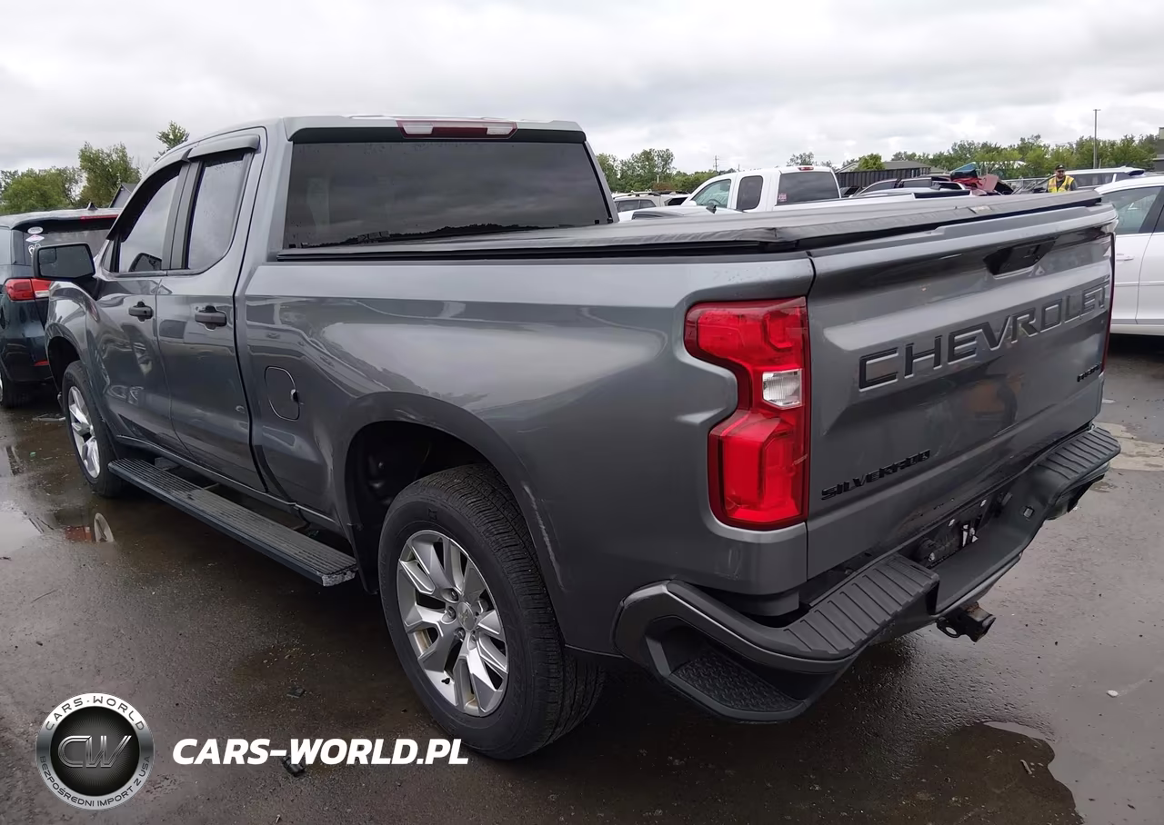 2021 Chevrolet Silverado 1500 4Wd Standard Bed Custom VIN:1GCRYBEF5MZ101061 - 3