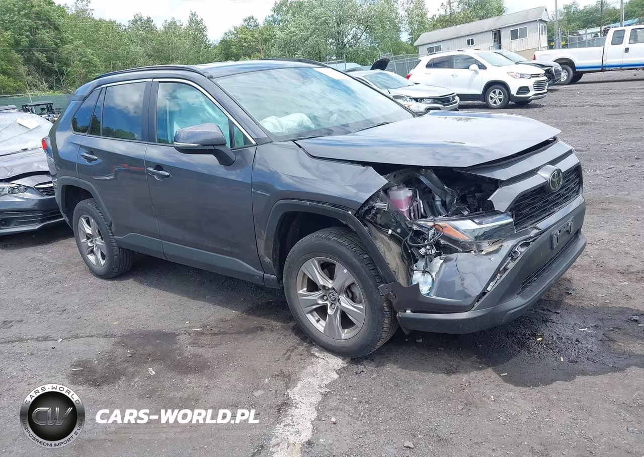 2022 Toyota Rav4 Xle – zdjęcie 1 z 16