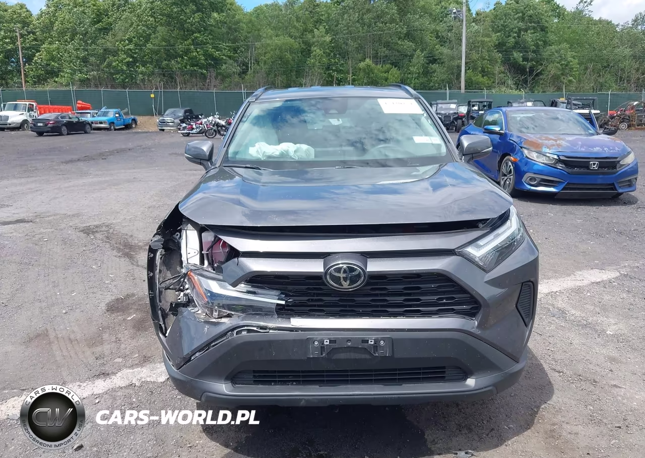 2022 Toyota Rav4 Xle VIN:2T3P1RFVXNC295194 - 12