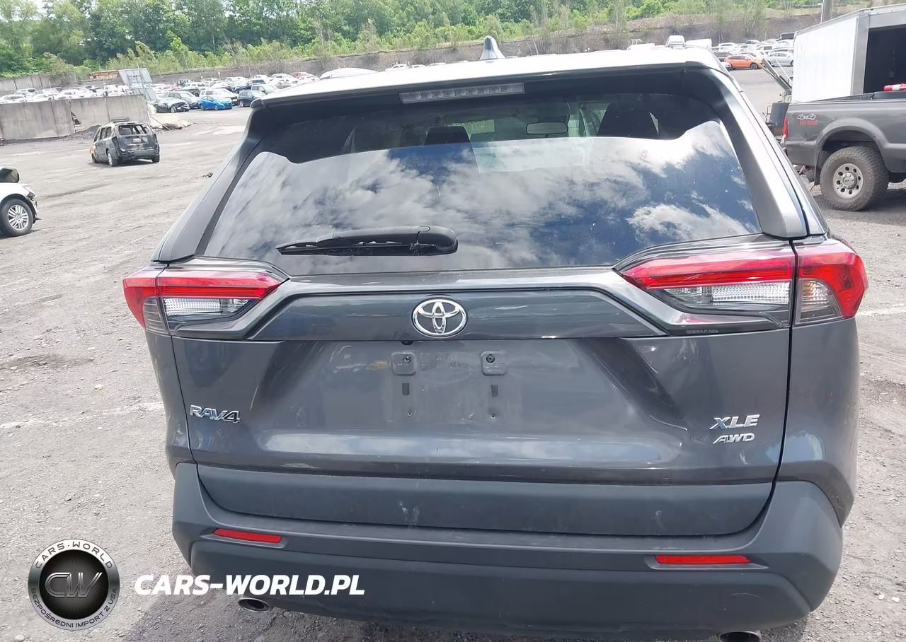 2022 Toyota Rav4 Xle VIN:2T3P1RFVXNC295194 - 16