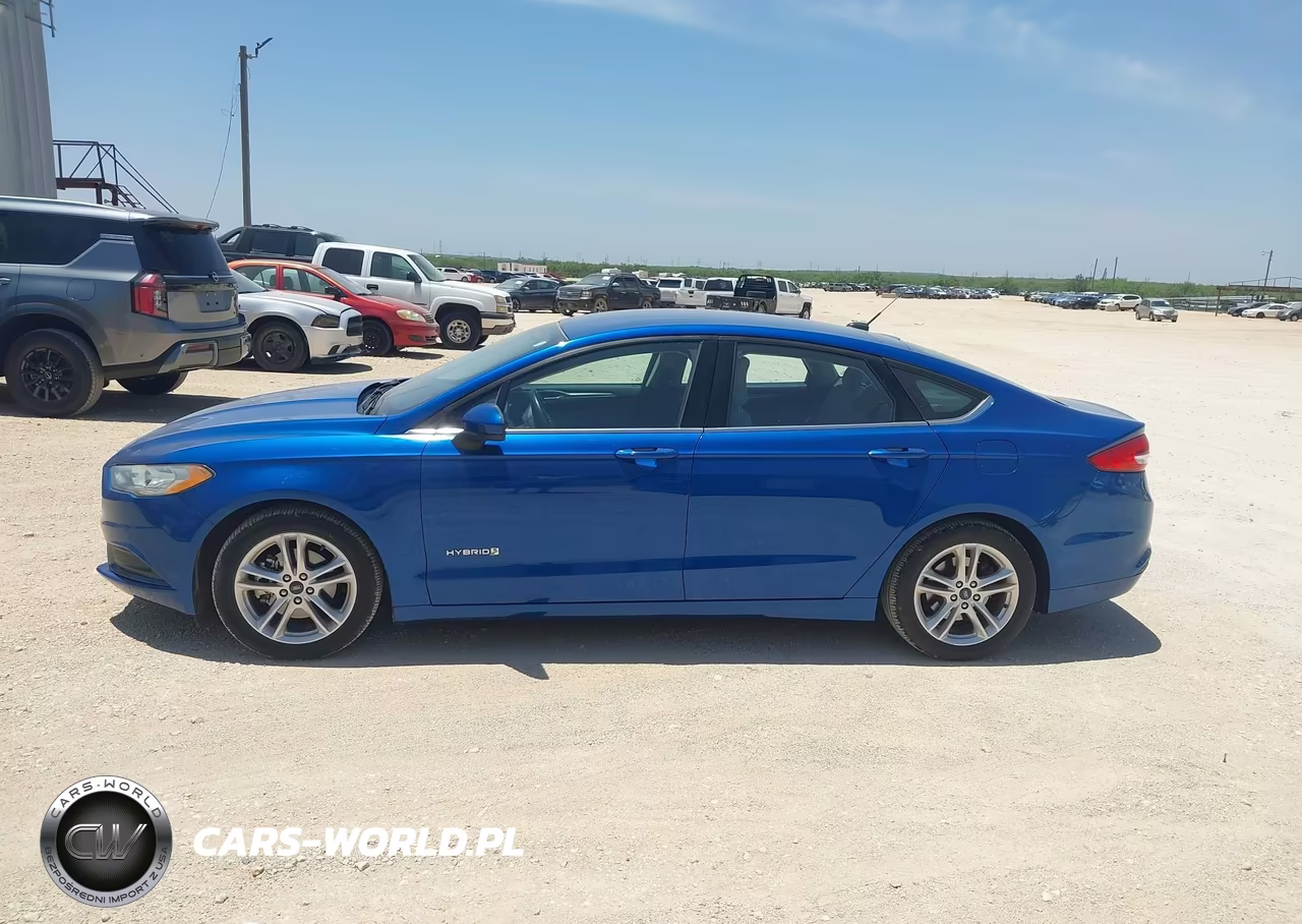 2018 Ford Fusion Hybrid S VIN:3FA6P0UUXJR212737 - 15