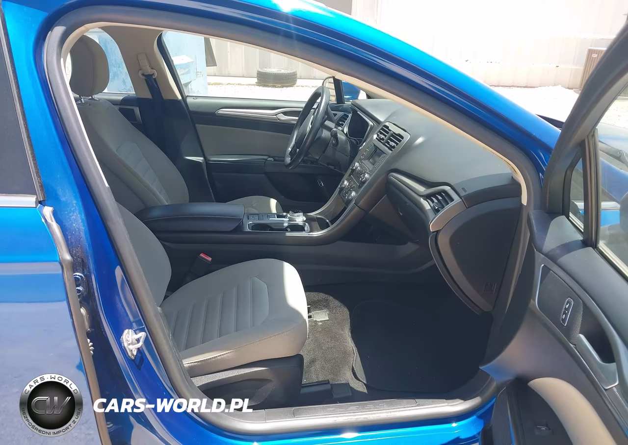 2018 Ford Fusion Hybrid S VIN:3FA6P0UUXJR212737 - 5