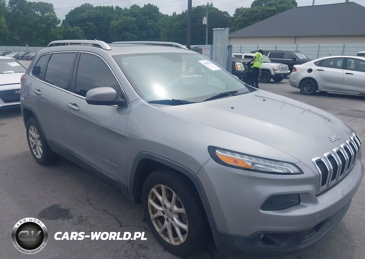 2015 Jeep Cherokee Latitude – zdjęcie 1 z 11