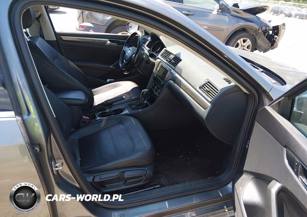 2018 Volkswagen Passat 2.0T Se VIN:1VWBA7A31JC049728 - 5