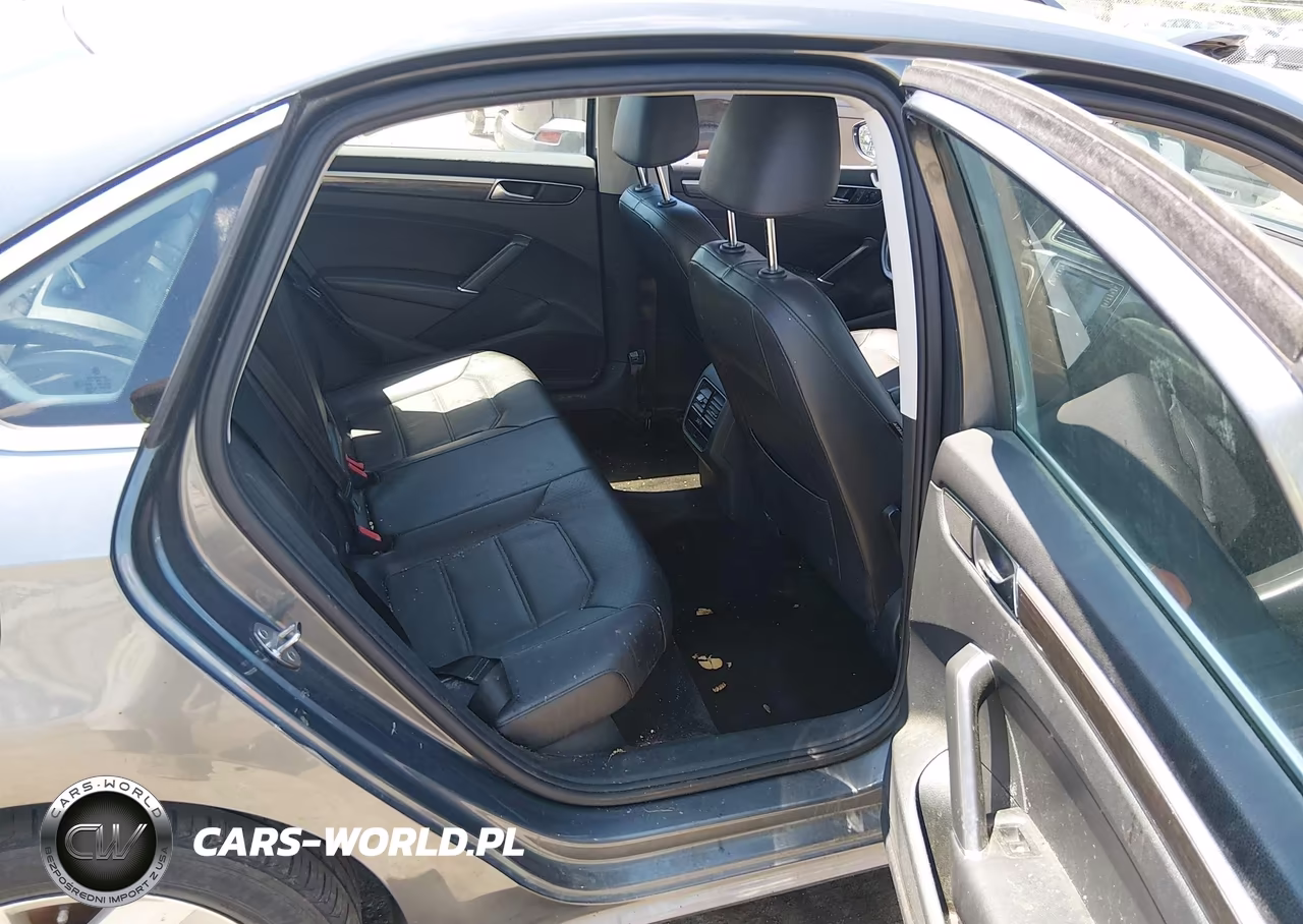 2018 Volkswagen Passat 2.0T Se VIN:1VWBA7A31JC049728 - 8