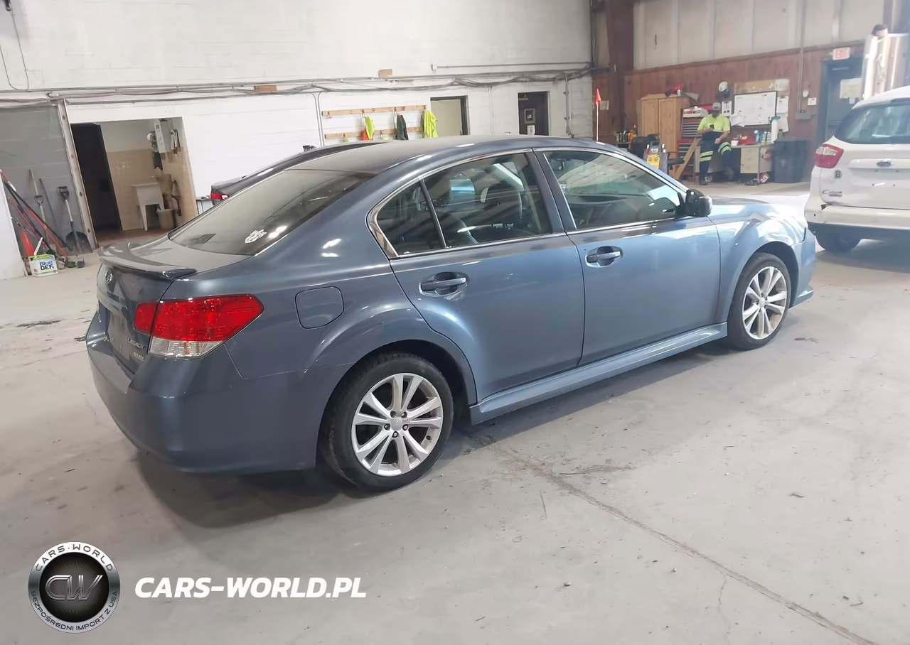 2014 Subaru Legacy 2.5I VIN:4S3BMBA69E3015890 - 4