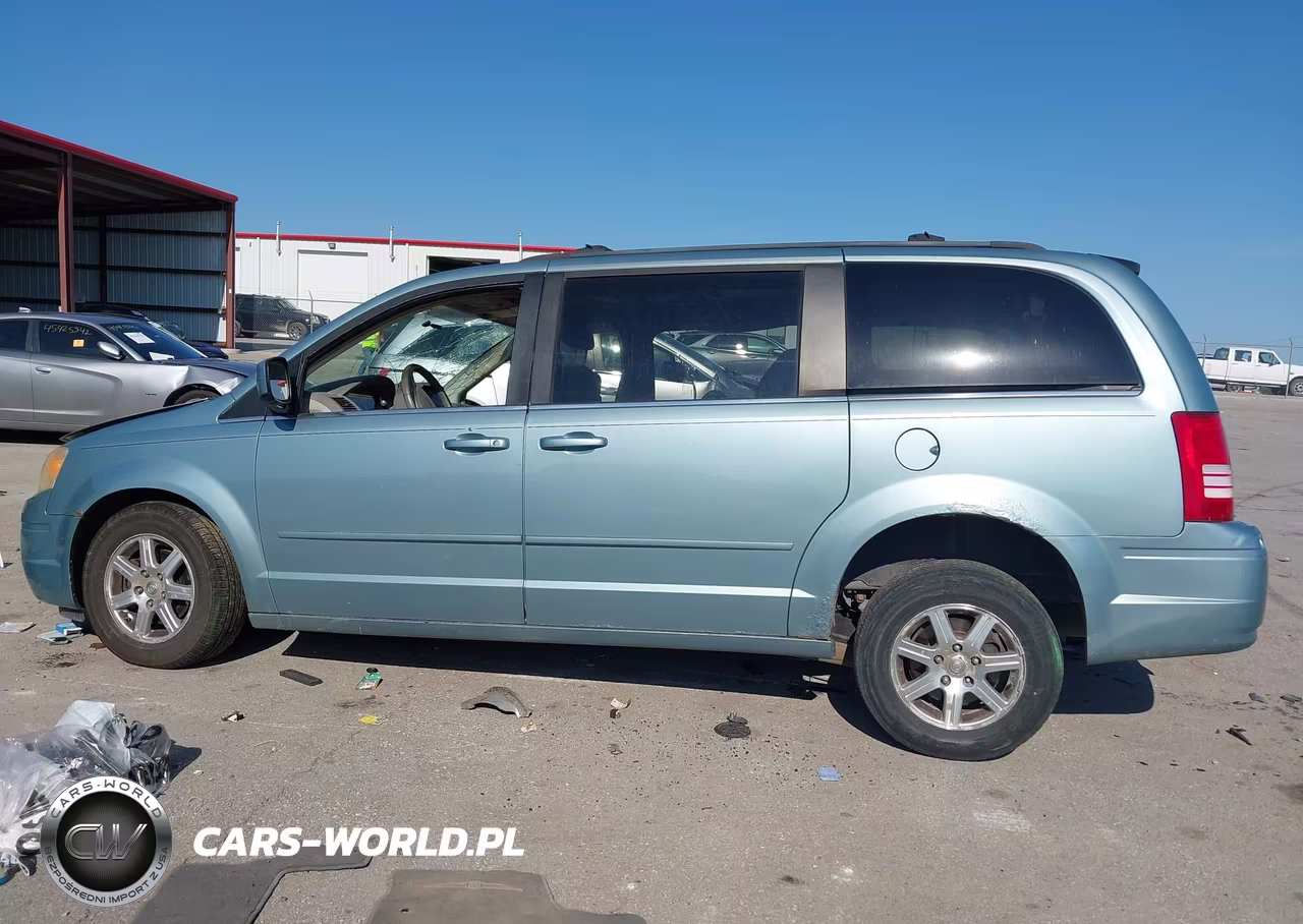 2008 Chrysler Town & Country Touring VIN:2A8HR54P18R609654 - 14