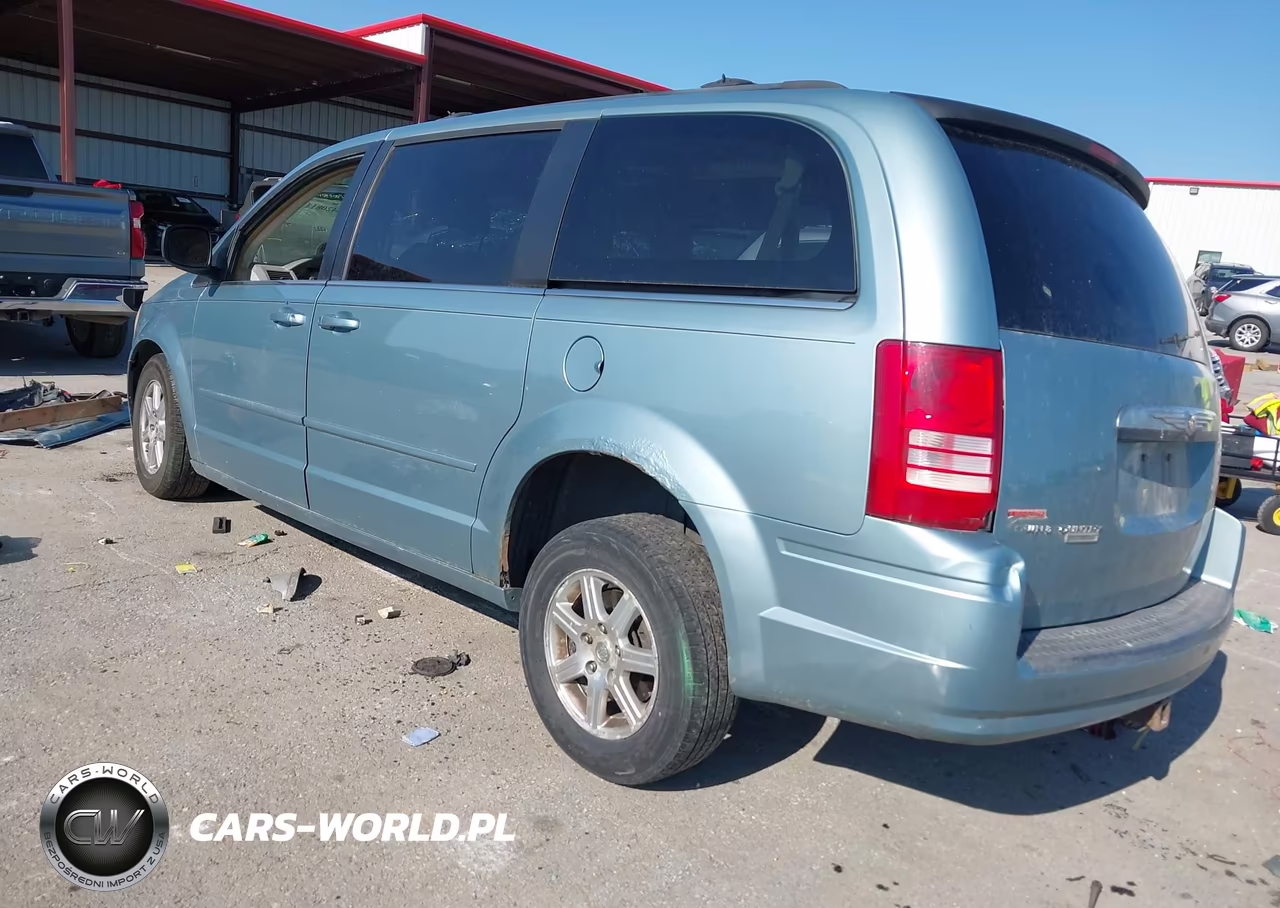 2008 Chrysler Town & Country Touring VIN:2A8HR54P18R609654 - 3