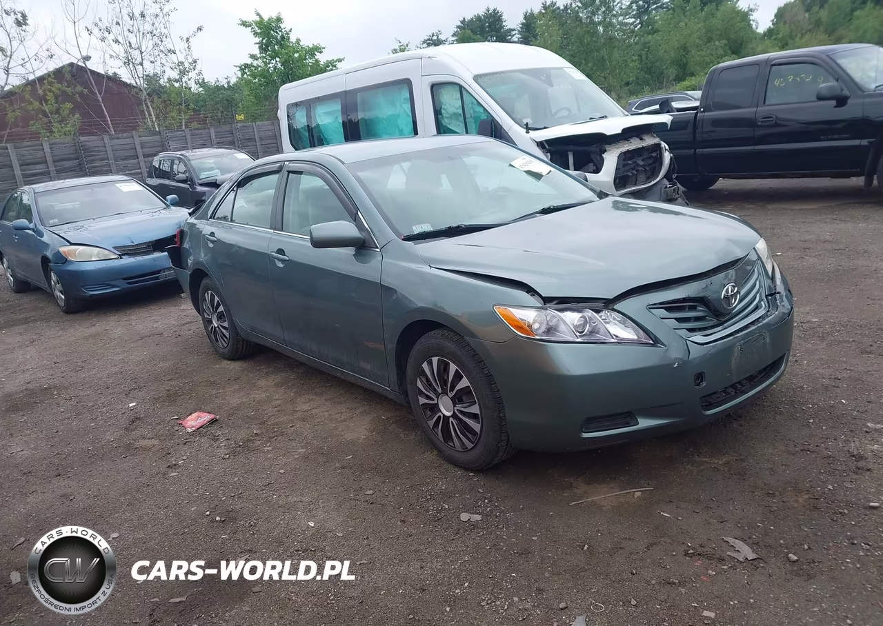 2009 Toyota Camry Le – zdjęcie 1 z 11