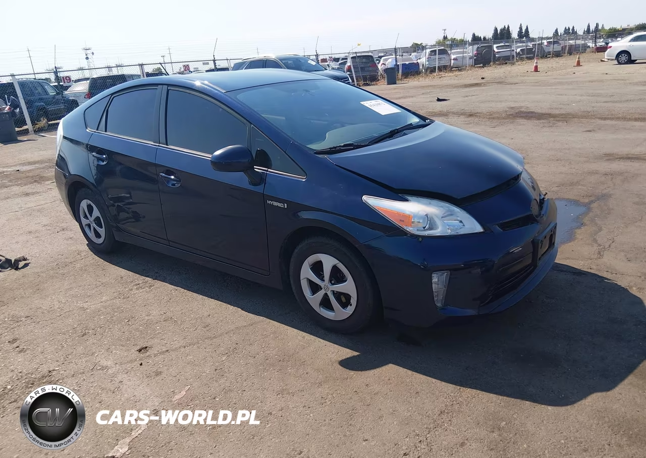 2012 Toyota Prius Two – zdjęcie 1 z 17