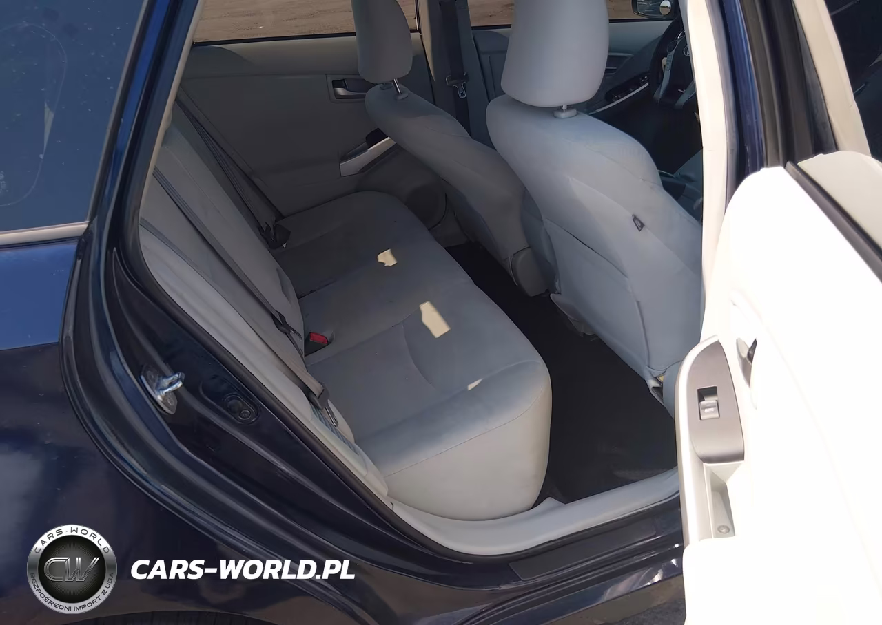 2012 Toyota Prius Two VIN:JTDKN3DU3C1507448 - 8
