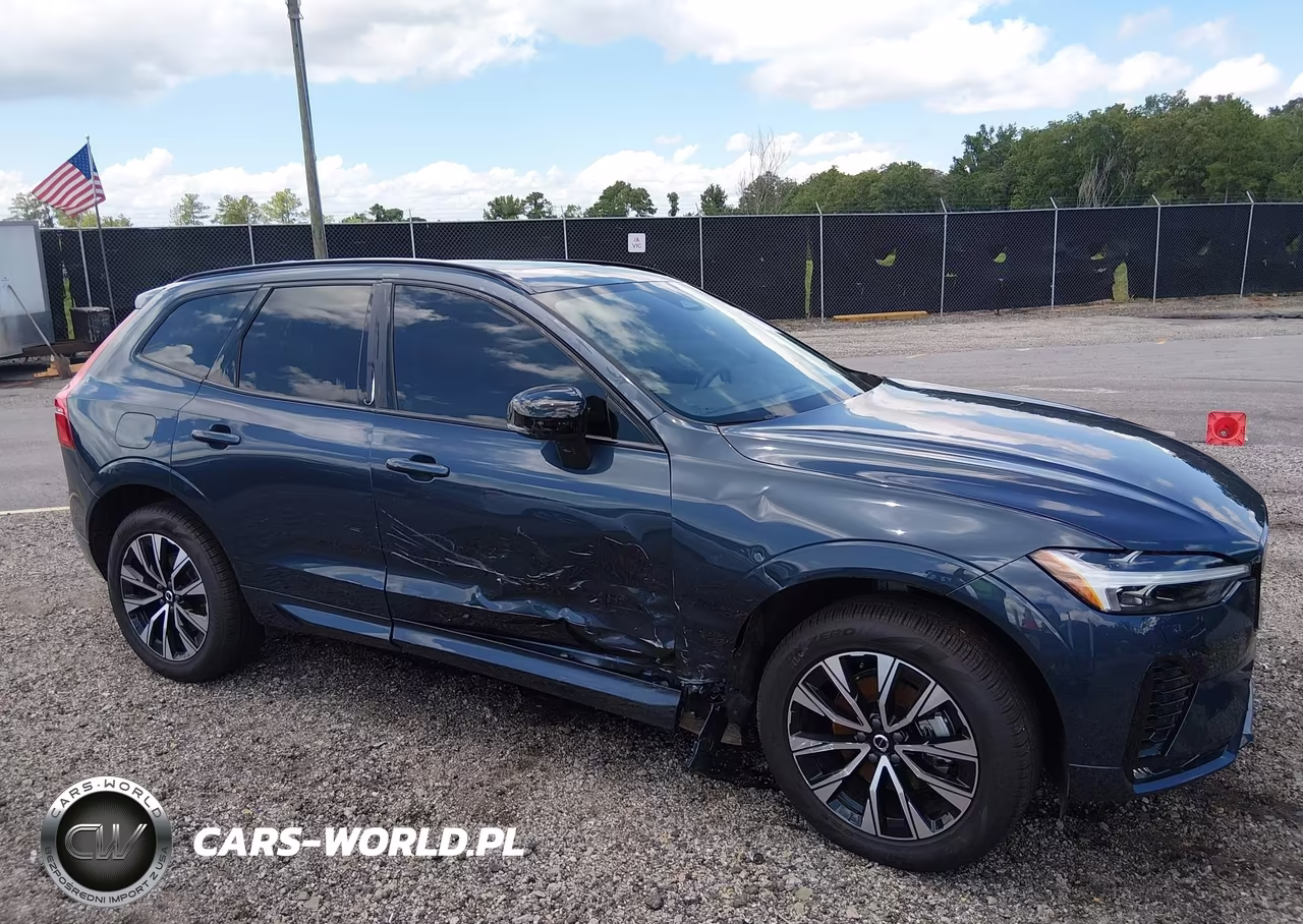 2025 Volvo Xc60 B5 Core – zdjęcie 1 z 16