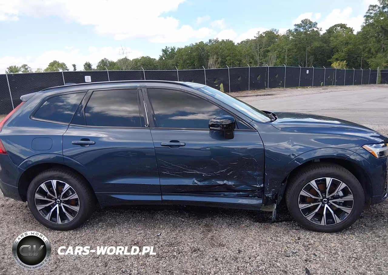 2025 Volvo Xc60 B5 Core VIN:YV4M12RJ5S1075728 - 13