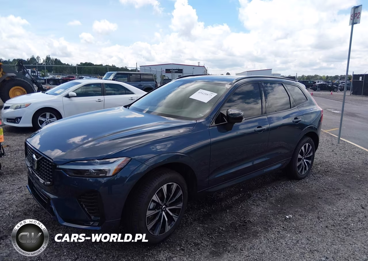 2025 Volvo Xc60 B5 Core VIN:YV4M12RJ5S1075728 - 2
