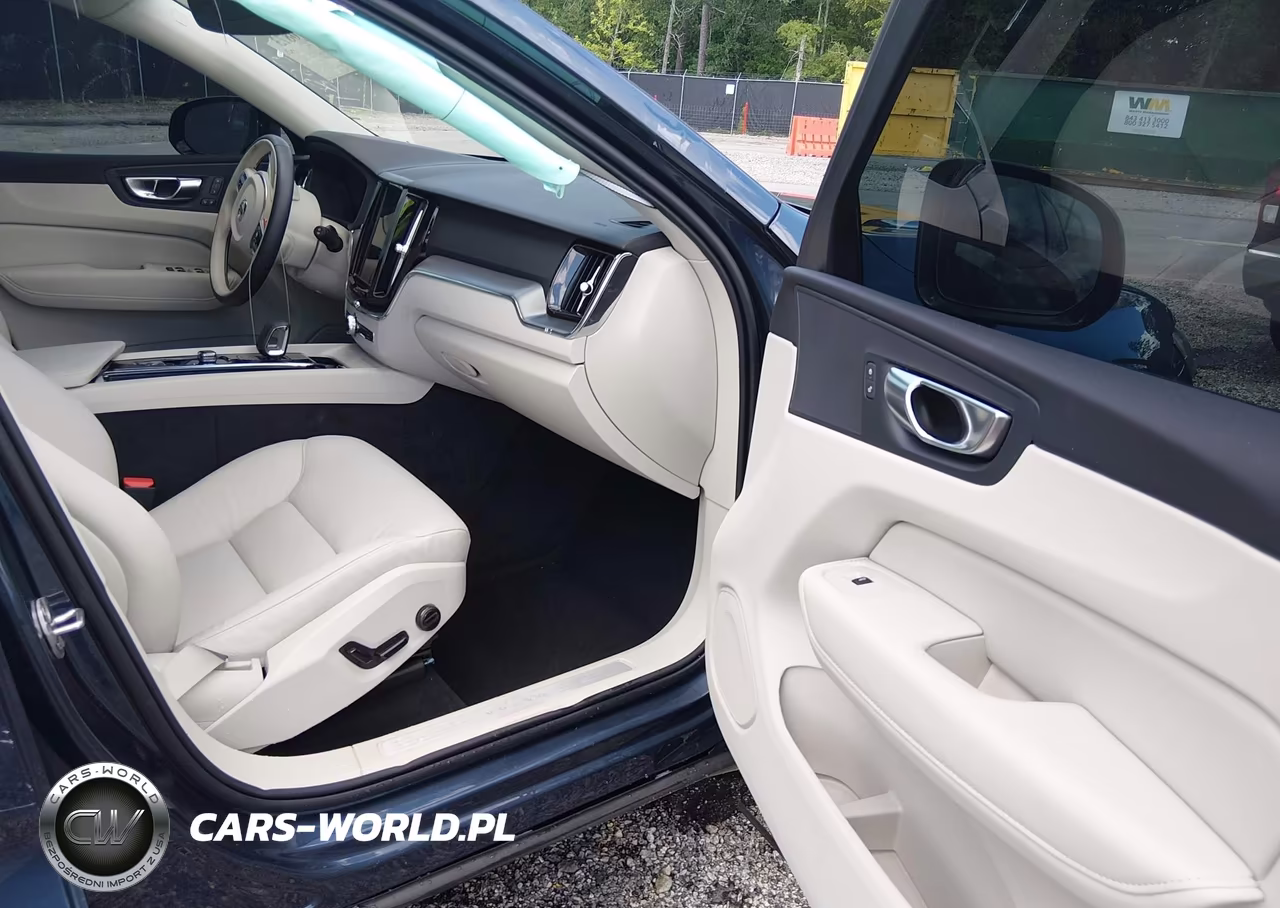 2025 Volvo Xc60 B5 Core VIN:YV4M12RJ5S1075728 - 5
