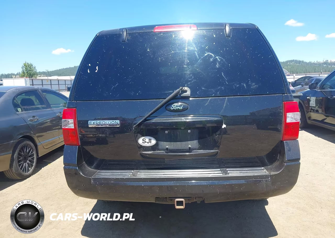 2011 Ford Expedition Limited VIN:1FMJU2A55BEF15267 - 16