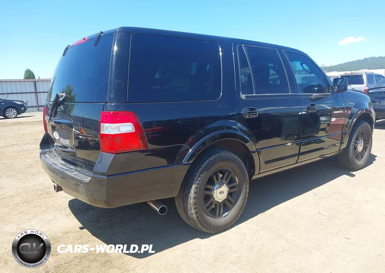 2011 Ford Expedition Limited VIN:1FMJU2A55BEF15267 - 4