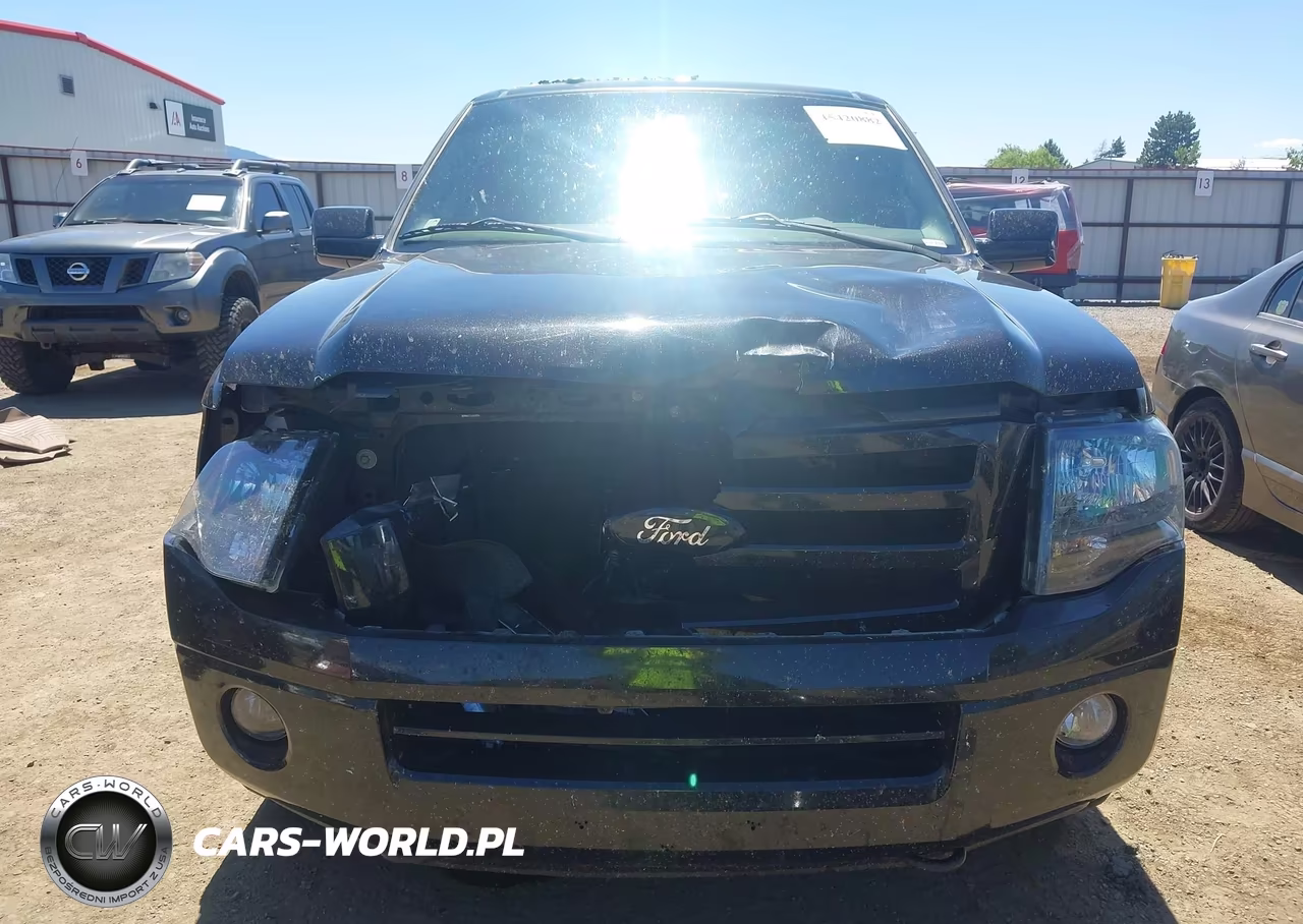 2011 Ford Expedition Limited VIN:1FMJU2A55BEF15267 - 6