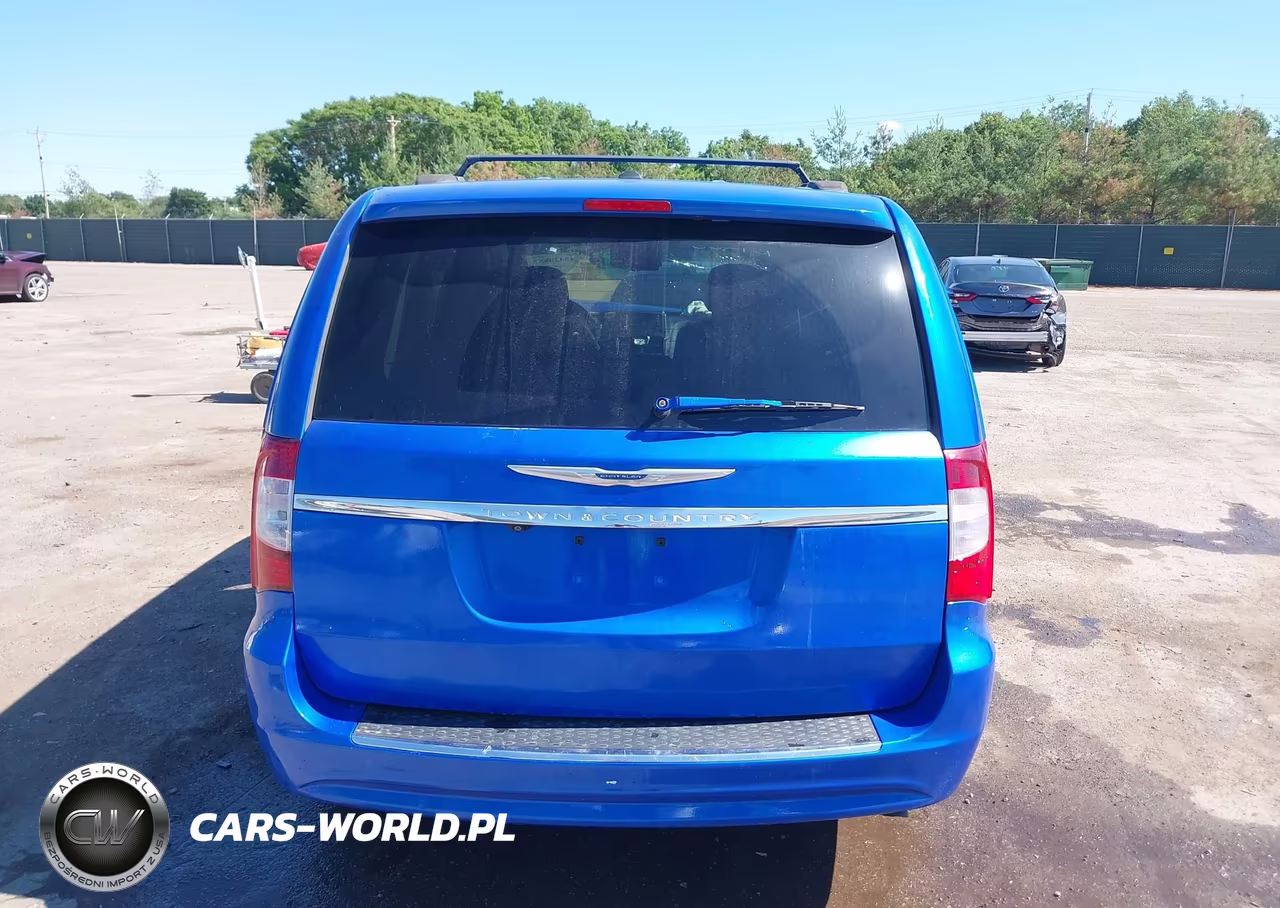 2014 Chrysler Town & Country Touring VIN:2C4RC1BG7ER408510 - 16