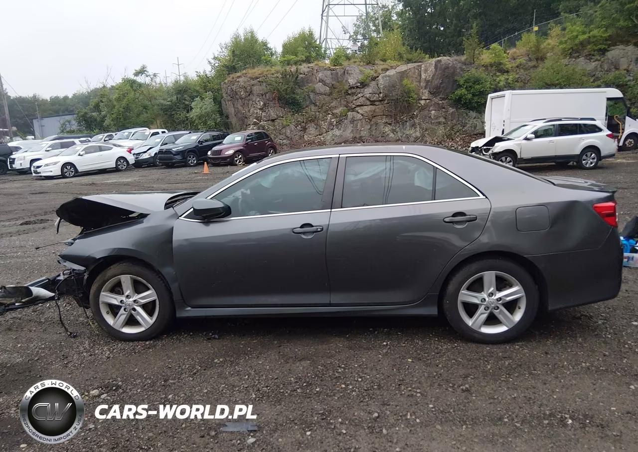 2014 Toyota Camry Se VIN:4T1BF1FKXEU329046 - 15