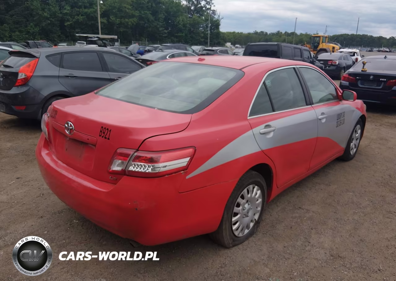 2011 Toyota Camry Le VIN:4T1BF3EK5BU136330 - 4
